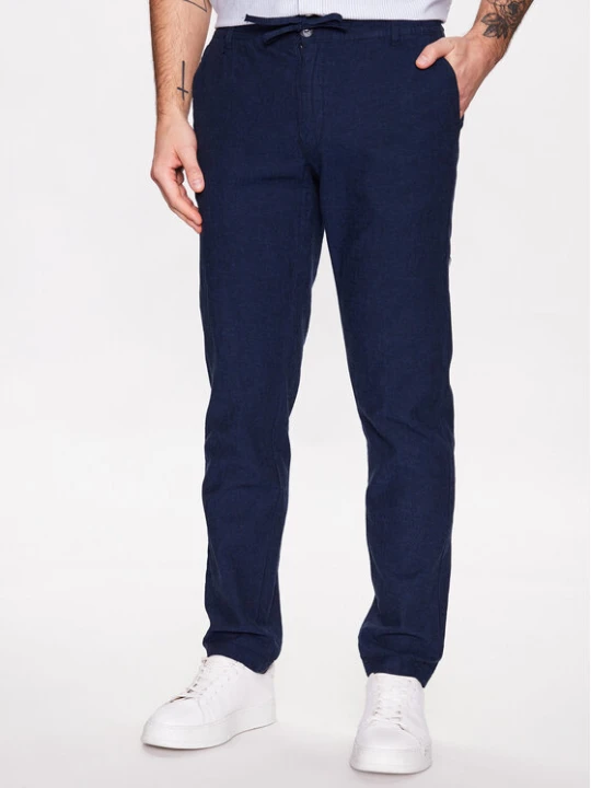 Zdjęcie produktu Lindbergh Spodnie materiałowe 30-008003 Niebieski Tapered Fit
