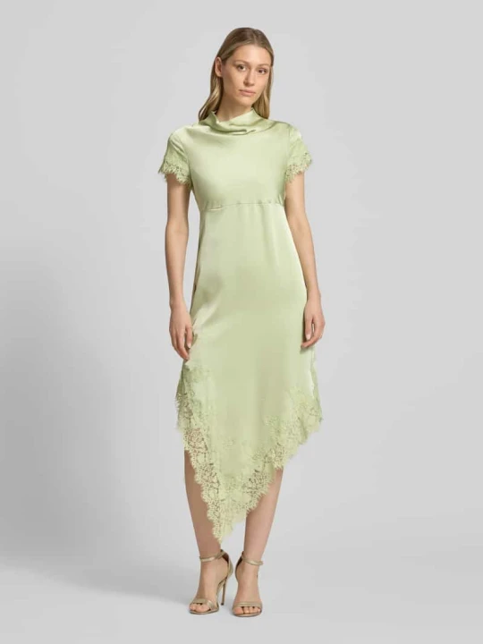 Zdjęcie produktu linia a sukienka wieczorowa z satyny model 'RITA' Vero Moda Zielony