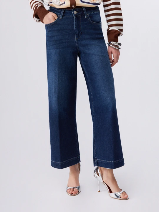 Zdjęcie produktu Liu Jo Flared Jeans With Rhinestones Dark Blue Denim