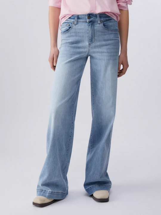 Zdjęcie produktu Liu Jo Flared Jeans With Rhinestones Denim