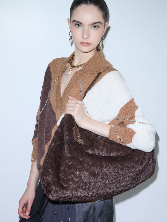 Zdjęcie produktu Liu Jo Large Faux Fur Bag Dark Brown