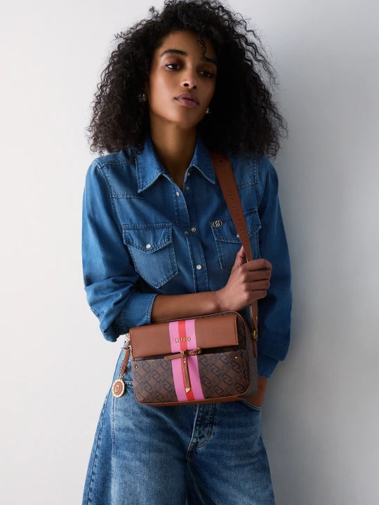 Zdjęcie produktu Liu Jo Medium Crossbody Bag With Charm brązowy