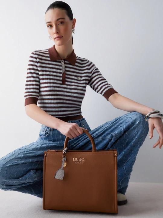 Zdjęcie produktu Liu Jo Medium Handbag With Charm brązowy