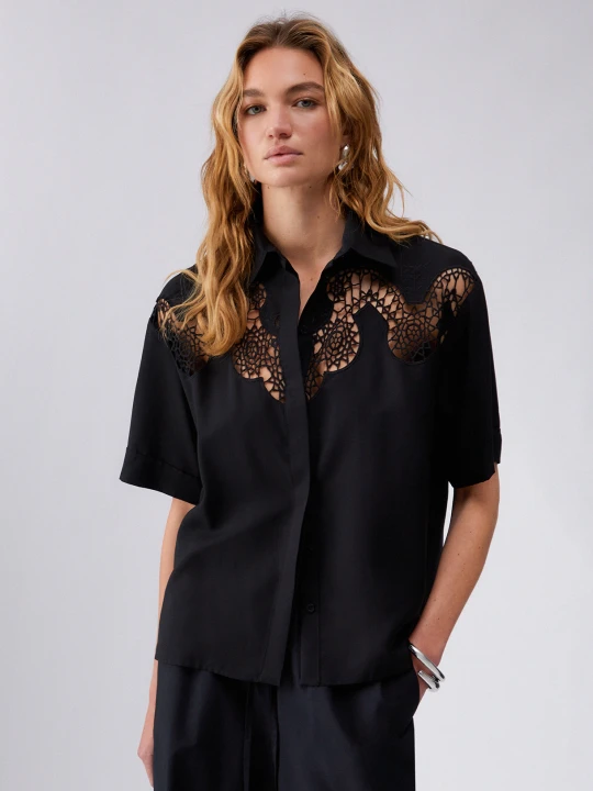 Zdjęcie produktu Liu Jo Shirt With Openwork Embroidery czarny
