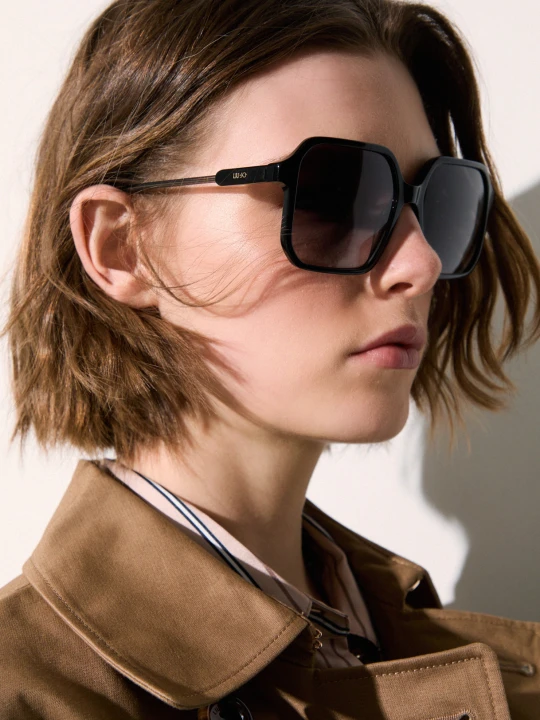 Zdjęcie produktu Liu Jo Square Sunglasses czarny