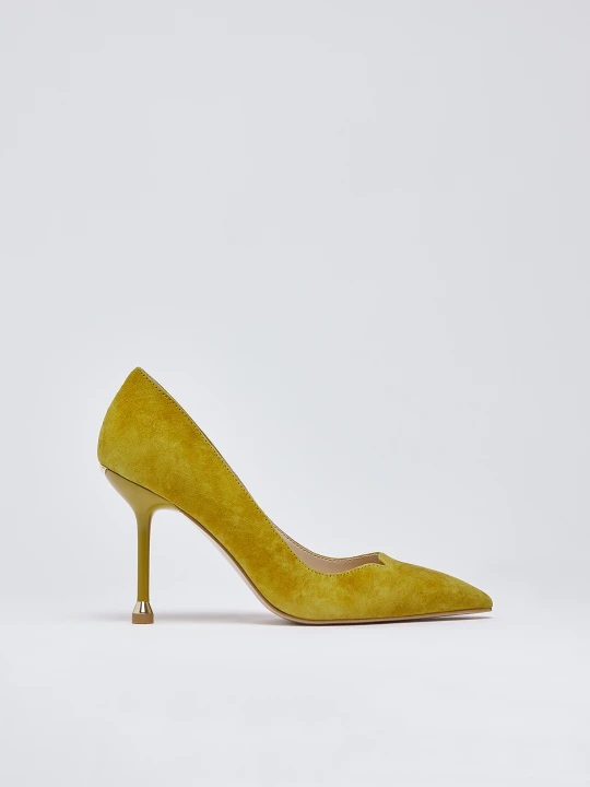 Zdjęcie produktu Liu Jo Suede Court Shoes Mustard