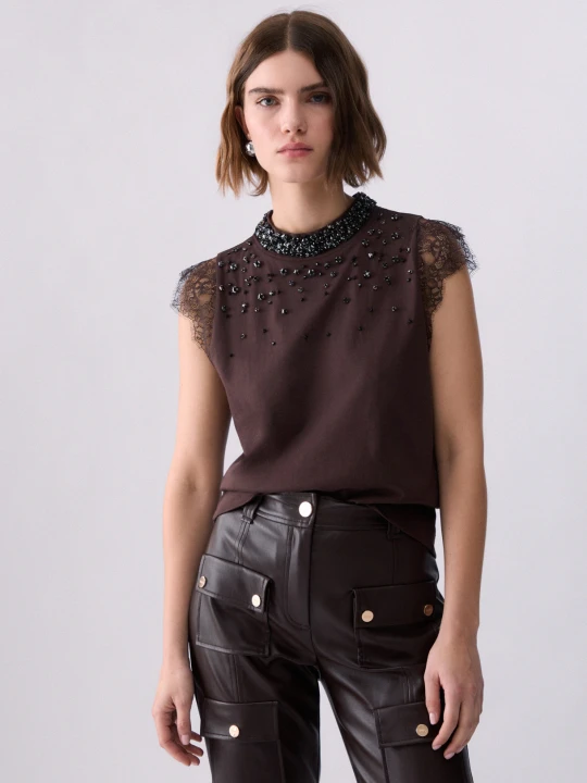 Zdjęcie produktu Liu Jo T-shirt With Lace And Rhinestones Mocha