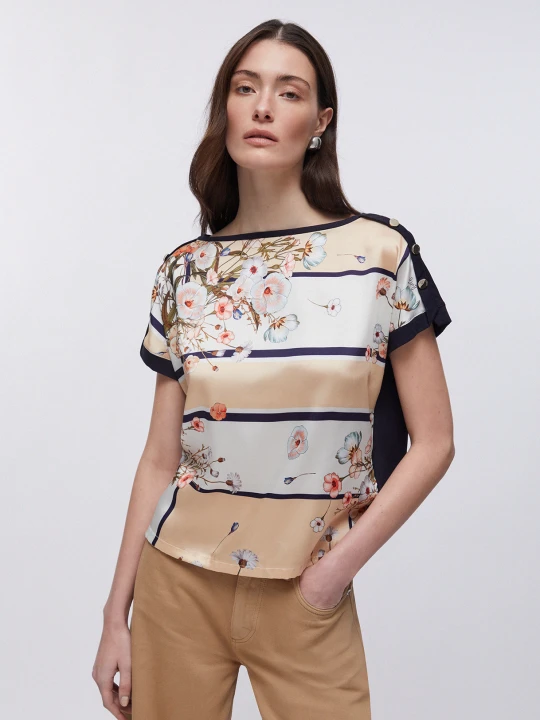 Zdjęcie produktu Liu Jo T-shirt With Printed Twill Insert Dark Blue