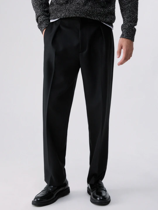 Zdjęcie produktu Liu Jo Trousers Relaxed Fit In A Wool Blend czarny