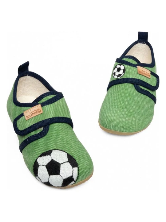 Zdjęcie produktu Living Kitzbühel Kapcie "Soccer Champ" w kolorze zielonym rozmiar: 27