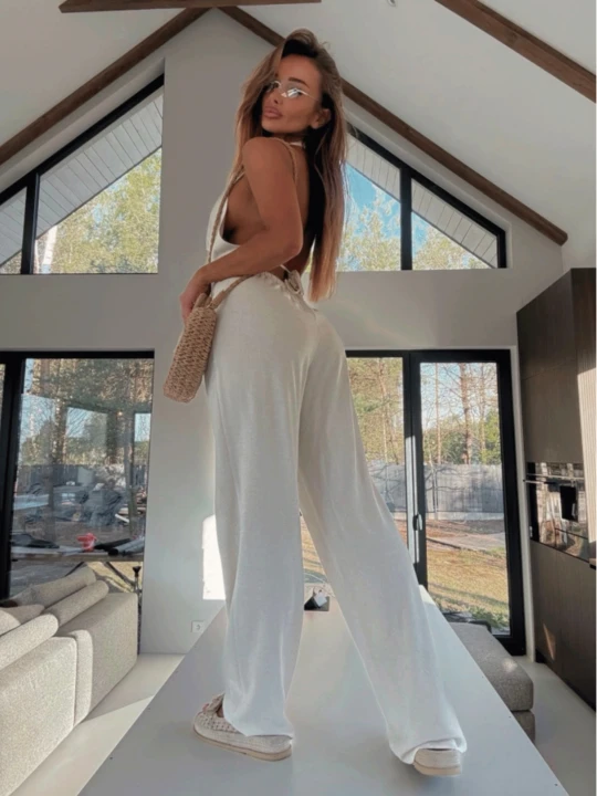 Zdjęcie produktu Lniany komplet wiązany crop top i spodnie PARYŻ - beżowy  magmac 