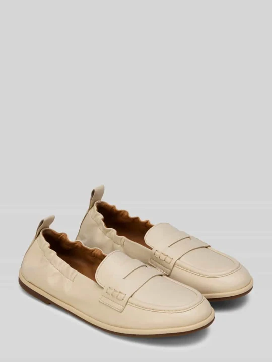Zdjęcie produktu Loafer z elastyczną krawędzią pięty model 'ALVA' Marc O'Polo Złamany biały