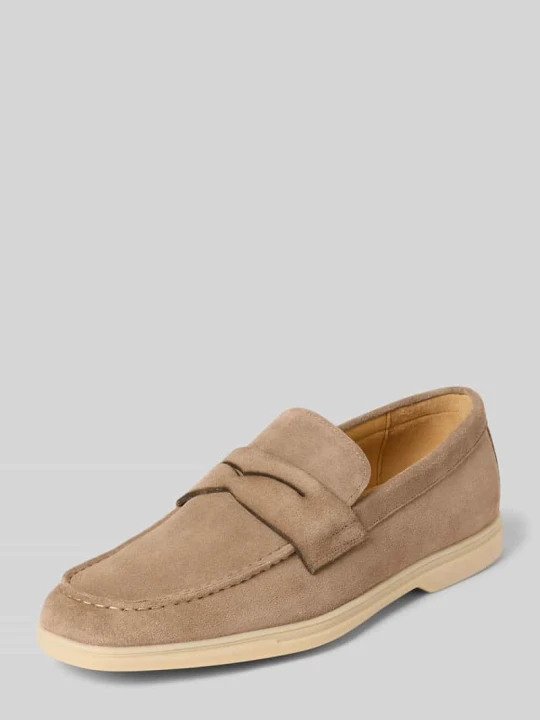 Zdjęcie produktu Loafersy z naturalnej skóry w imitacji zamszu Carl Gross Beżowy