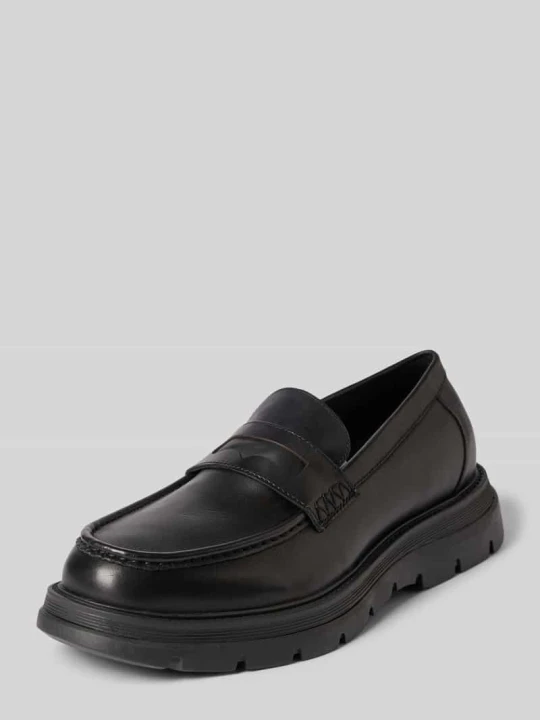 Zdjęcie produktu Loafersy ze skóry bydlęcej nappa z profilowaną podeszwą Steve Madden Czarny