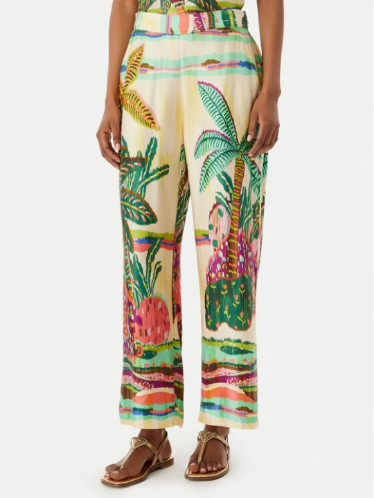 Zdjęcie produktu LOLA CASADEMUNT Kuloty LS2614013 Kremowy Regular Fit