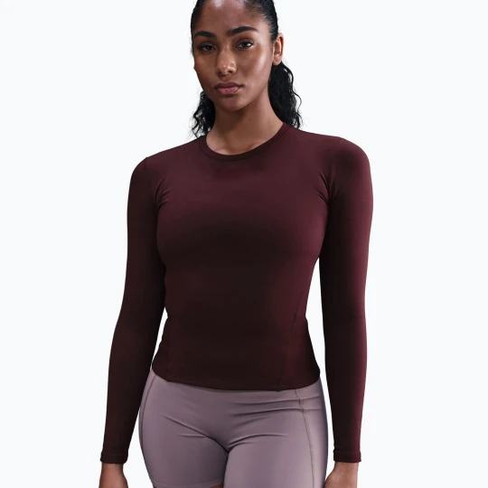 Zdjęcie produktu Longsleeve damski Nike One Fitted Dri-Fit burgundy crush/white Bordowy