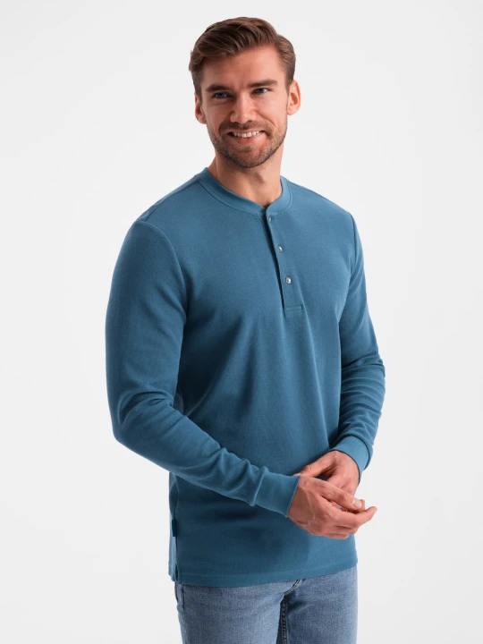Zdjęcie produktu Longsleeve męski z dzianiny waflowej zapinany pod szyją – niebieski denim V4 Ombre Clothing