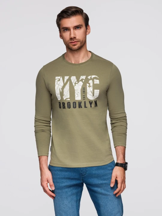 Zdjęcie produktu Longsleeve męski z miejskim nadrukiem – oliwkowy V1 - Rozmiar: L Ombre Clothing