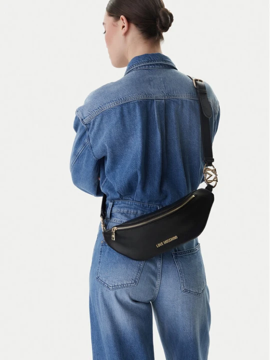 Zdjęcie produktu LOVE MOSCHINO Nerka JC4010PP1OLB0000 Czarny