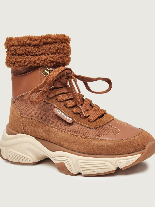 Zdjęcie produktu Love Moschino Sneakersy | zamsz | shearling koniakowy