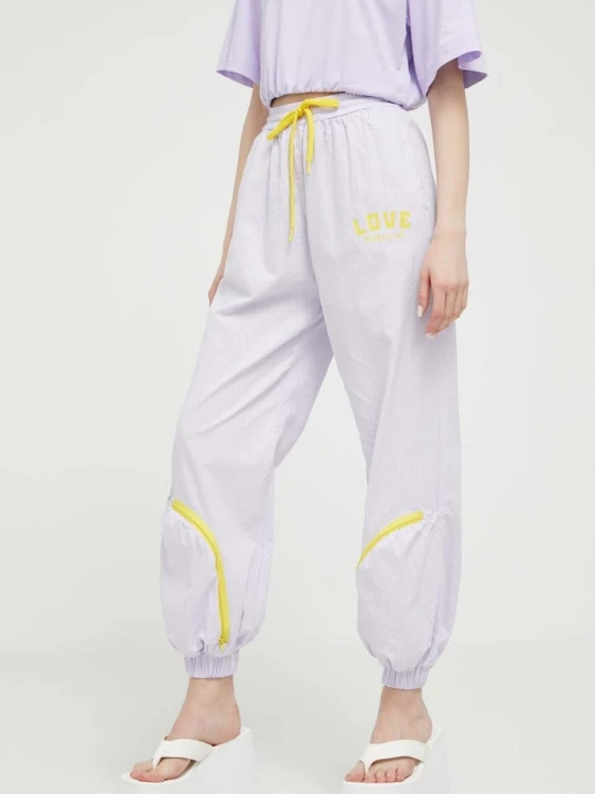 Zdjęcie produktu Love Moschino spodnie dresowe fioletowy