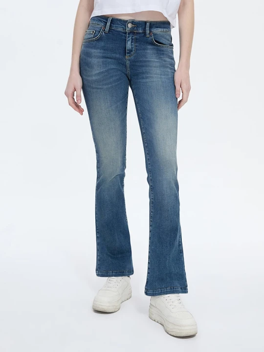 Zdjęcie produktu LTB Dżinsy - Flare fit - w kolorze niebieskim rozmiar: W32/L30