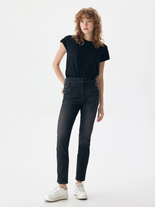 Zdjęcie produktu LTB Dżinsy "Freya" - Slim fit - w kolorze antracytowym rozmiar: W26/L32