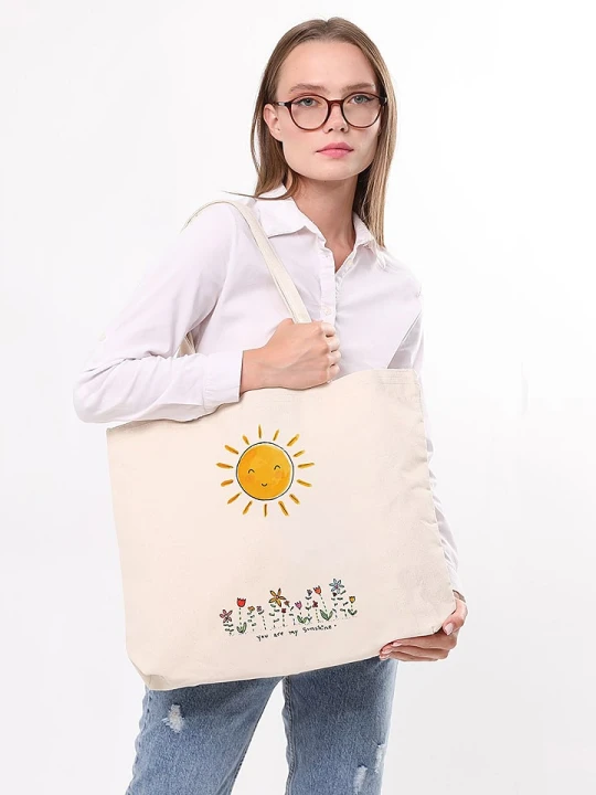 Zdjęcie produktu Lucky Bees Shopper bag w kolorze kremowym - 47 x 36 x 8 cm rozmiar: onesize
