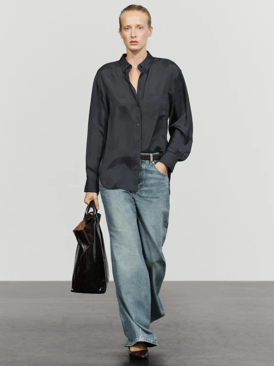 Zdjęcie produktu Luźna Koszula Z Kieszenią - Granatowy - Massimo Dutti - Female