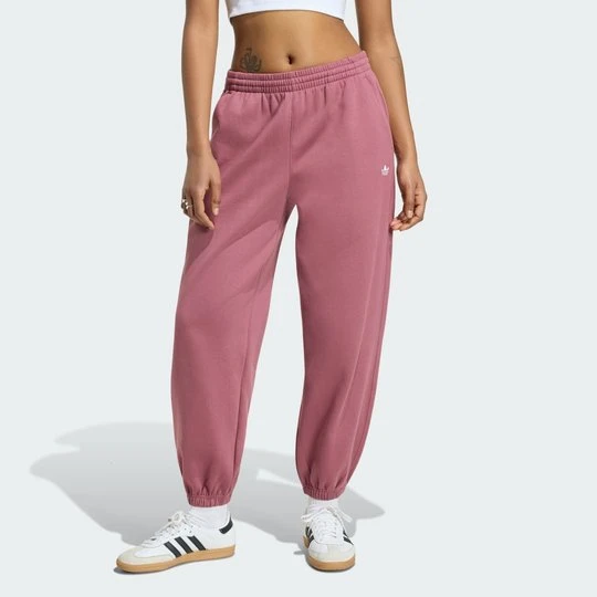 Zdjęcie produktu LUŹNE POLAROWE SPODNIE DRESOWE ESSENTIALS Adidas Burgundy