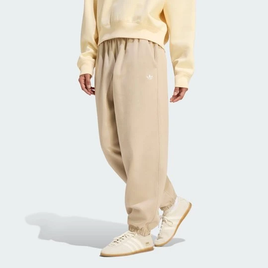 Zdjęcie produktu LUŹNE POLAROWE SPODNIE DRESOWE ESSENTIALS Adidas Khaki Three