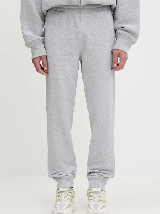 Zdjęcie produktu Maison Kitsuné spodnie dresowe bawełniane Fox Head Patch Regular
