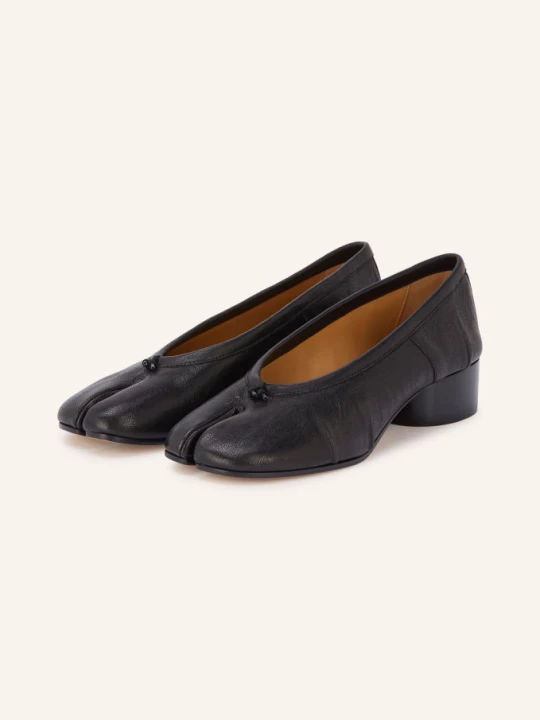 Zdjęcie produktu Maison Margiela Czółenka Tabi schwarz CZARNY
