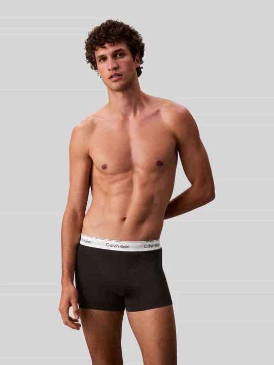 Zdjęcie produktu Majtki i obcisłe bokserki z mieszanki bawełny w 5‑pakiecie Calvin Klein Czarny