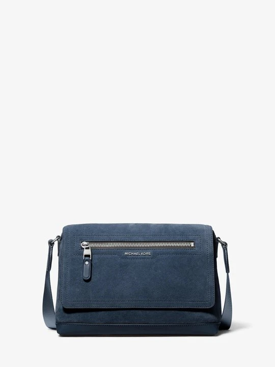 Zdjęcie produktu Mała listonoszka Hudson z zamszu Michael Kors JASNA PÓŁNOC (Niebieski)
