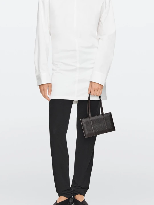 Zdjęcie produktu Mała Prostokątna Torebka Ze Skóry Tłoczonej - Czekoladowy - Massimo Dutti - Female