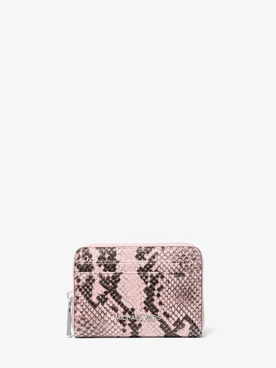 Zdjęcie produktu Mały portfel Jet Set ze skóry z fakturą łuski węża Michael Kors PRZYDYMIONY RÓŻ (Różowy)
