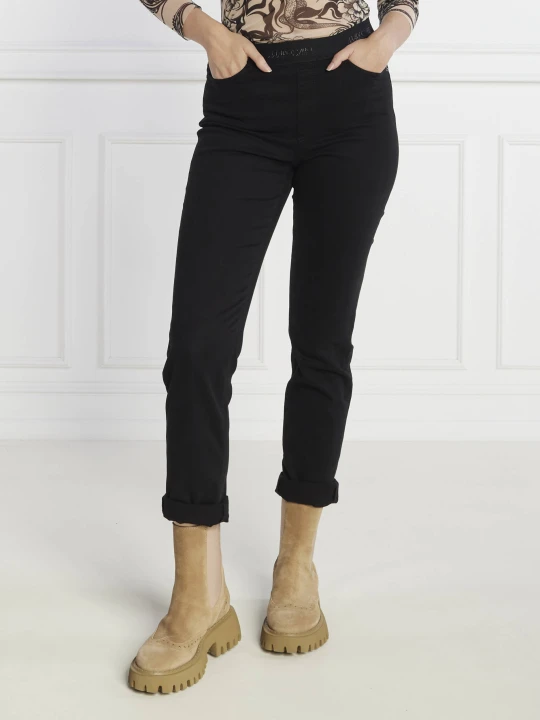Zdjęcie produktu Marc Cain Jeansy | Slim Fit czarny