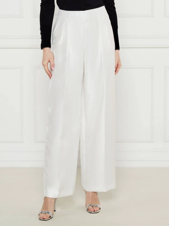 Zdjęcie produktu Marc Cain Spodnie | flare fit | high waist biały
