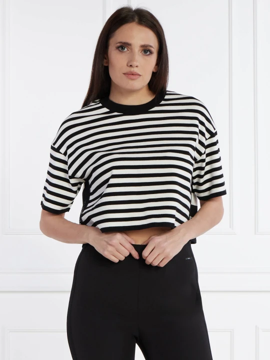Zdjęcie produktu Marc Cain Sweter | Cropped Fit biały