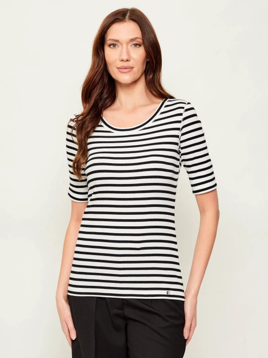 Zdjęcie produktu Marc Cain T-shirt | Slim Fit czarny