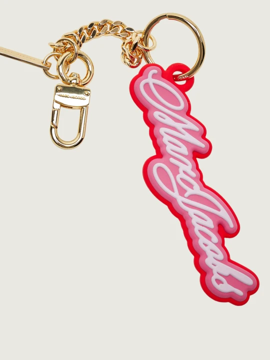 Zdjęcie produktu Marc Jacobs Brelok THE CURSIVE LOGO różowy