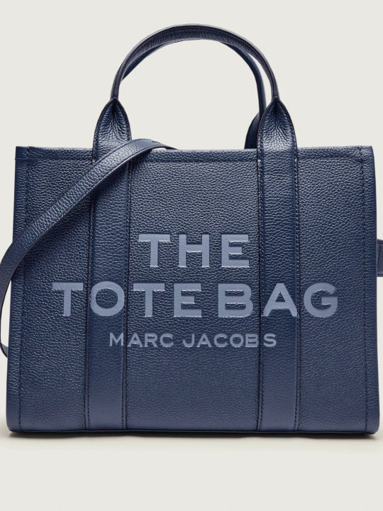 Zdjęcie produktu Marc Jacobs Skórzana shopperka The Leather Medium Tote Bag granatowy