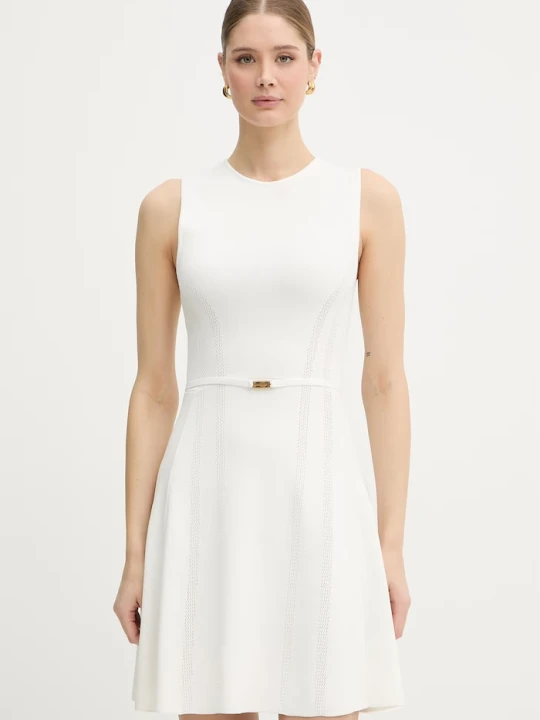 Zdjęcie produktu Marciano by Guess sukienka rozkloszowana z wiskozą KASHU beżowy