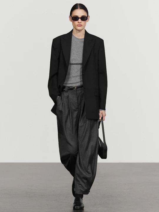 Zdjęcie produktu Marynarka Garniturowa Ze 100% Wełny - Czarny - Massimo Dutti - Female