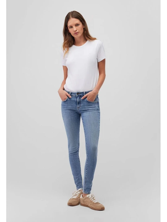 Zdjęcie produktu MAVI Dżinsy "Adriana" - Skinny fit - w kolorze błękitnym rozmiar: W30 / L32