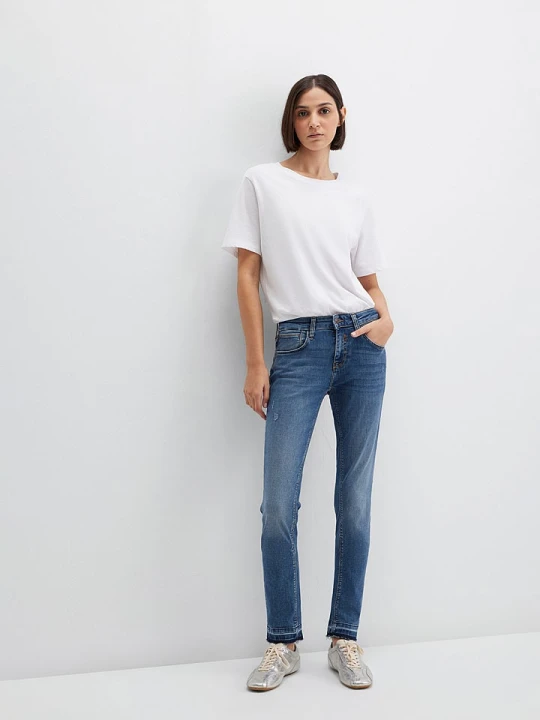 Zdjęcie produktu MAVI Dżinsy - Slim fit - w kolorze niebieskim rozmiar: W31 / L32