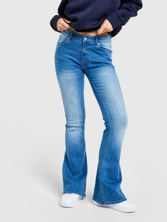 Zdjęcie produktu Mckenzie Spodnie Jeans Hampton niebieski