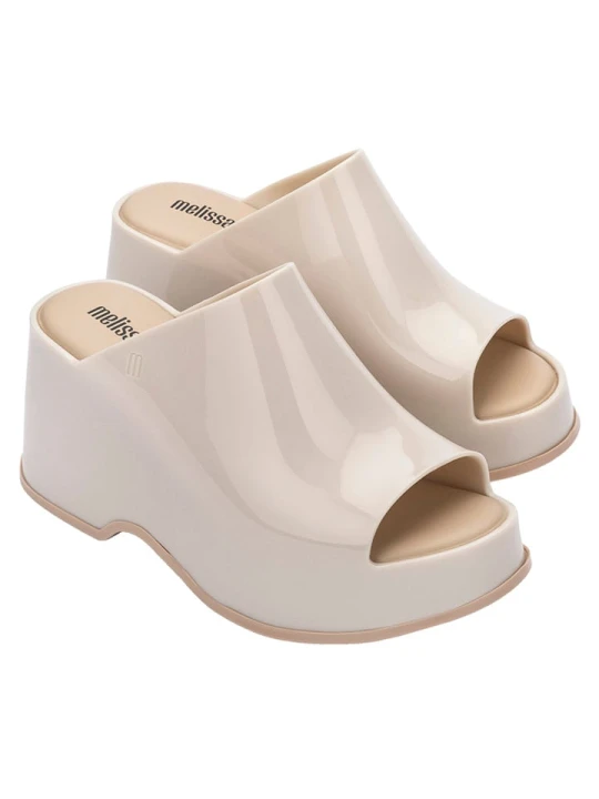 Zdjęcie produktu Melissa Klapki w kolorze beżowym rozmiar: 40