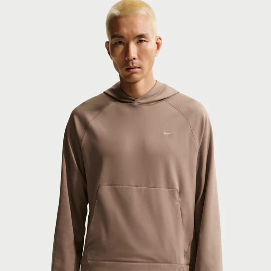 Zdjęcie produktu Męska funkcjonalna bluza z kapturem i ochroną przed promieniowaniem UV Nike Primary NanoKnit Dri-FIT - Brązowy